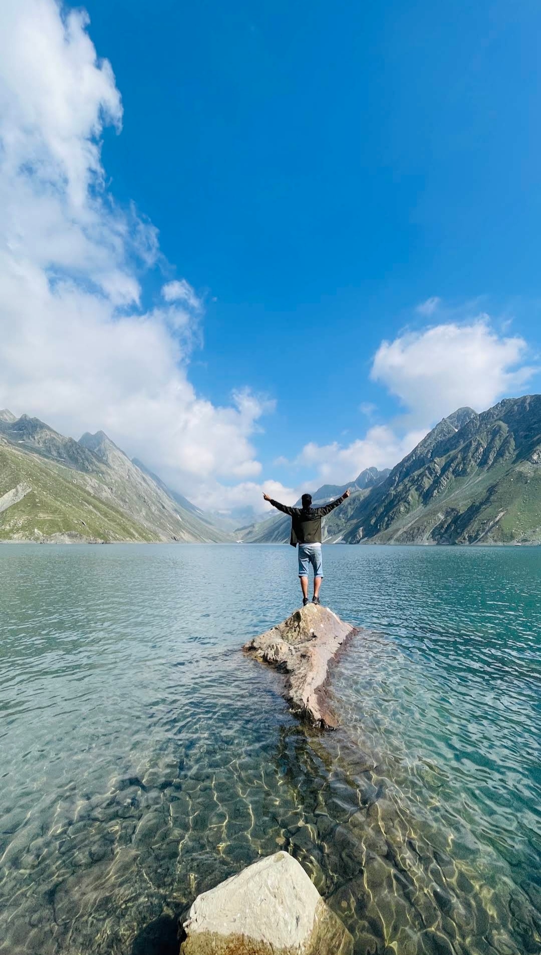 Kounsarnag Lake Trek